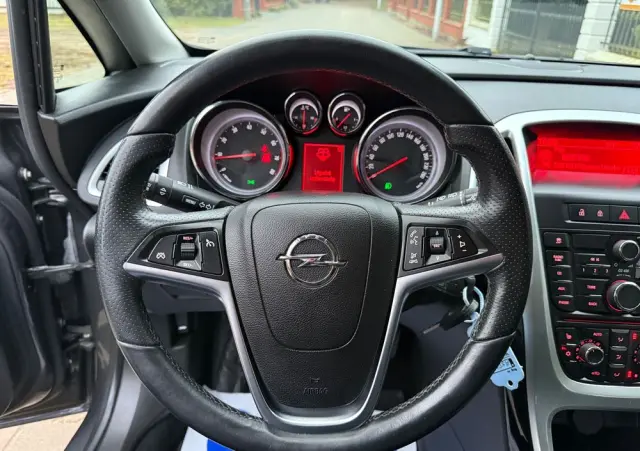 OPEL Astra 1.4 Turbo