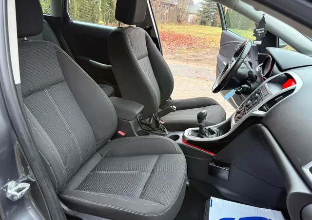 OPEL Astra 1.4 Turbo