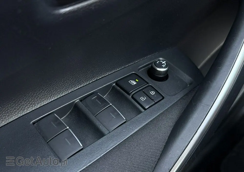 TOYOTA Corolla 1.5 Comfort