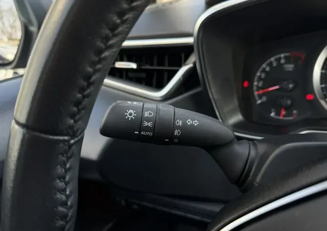 TOYOTA Corolla 1.5 Comfort
