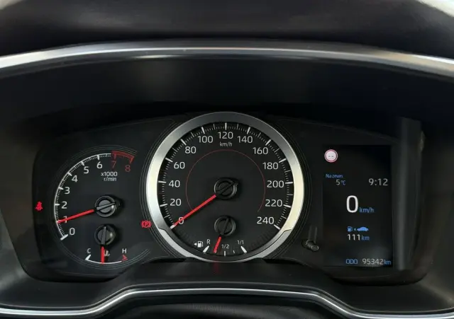TOYOTA Corolla 1.5 Comfort