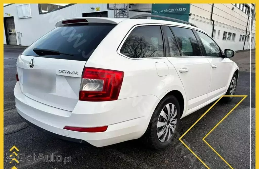 SKODA Octavia 