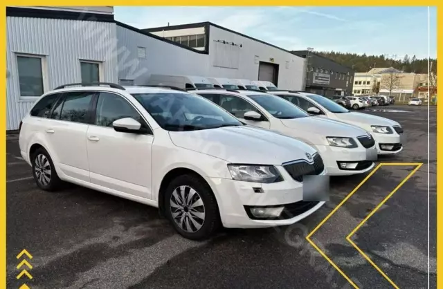 SKODA Octavia 