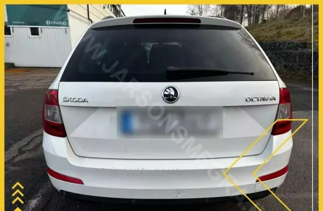 SKODA Octavia 