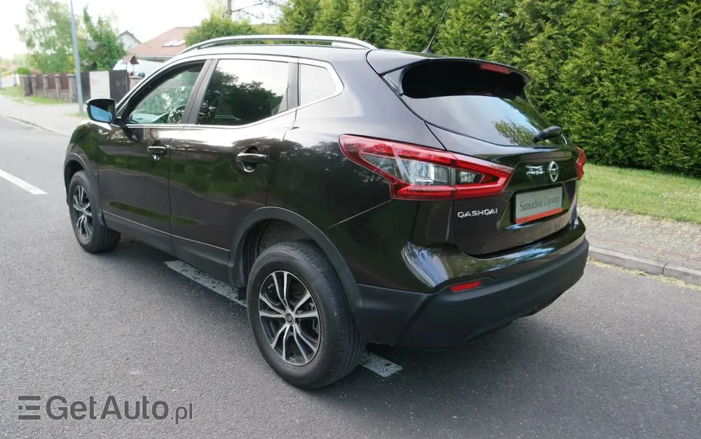 NISSAN Qashqai 1.2 DIG-T Acenta