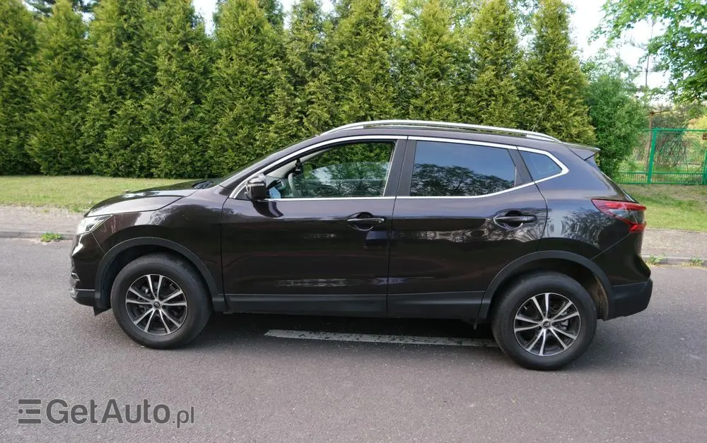 NISSAN Qashqai 1.2 DIG-T Acenta