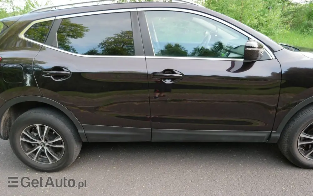 NISSAN Qashqai 1.2 DIG-T Acenta