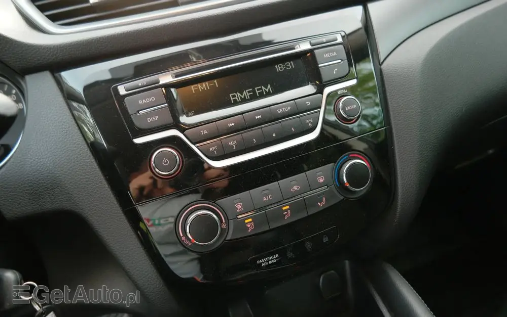 NISSAN Qashqai 1.2 DIG-T Acenta