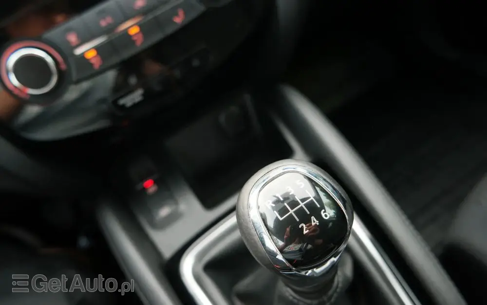 NISSAN Qashqai 1.2 DIG-T Acenta