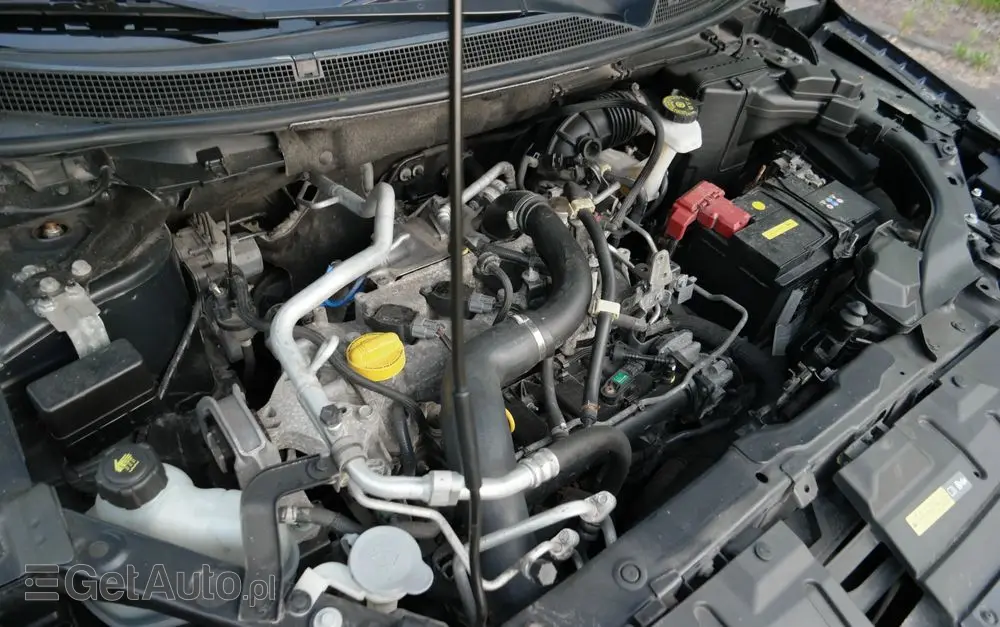 NISSAN Qashqai 1.2 DIG-T Acenta