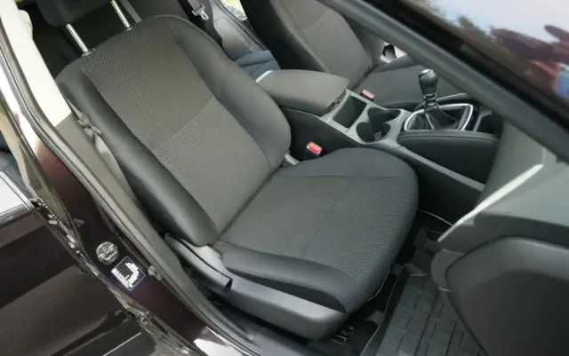 NISSAN Qashqai 1.2 DIG-T Acenta