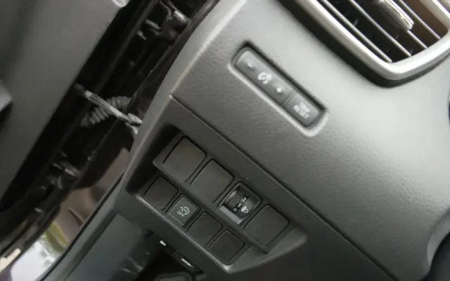 NISSAN Qashqai 1.2 DIG-T Acenta