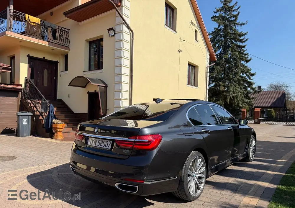 BMW Seria 7 740d xDrive