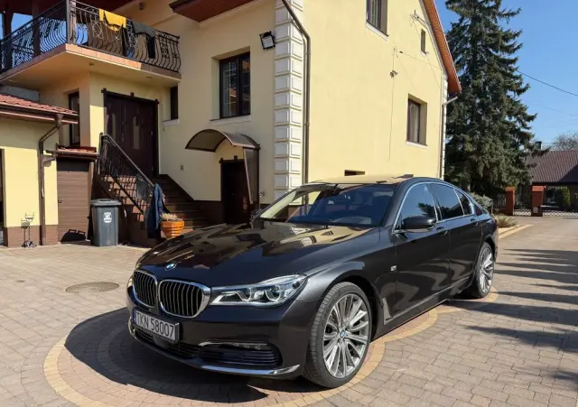 BMW Seria 7 740d xDrive