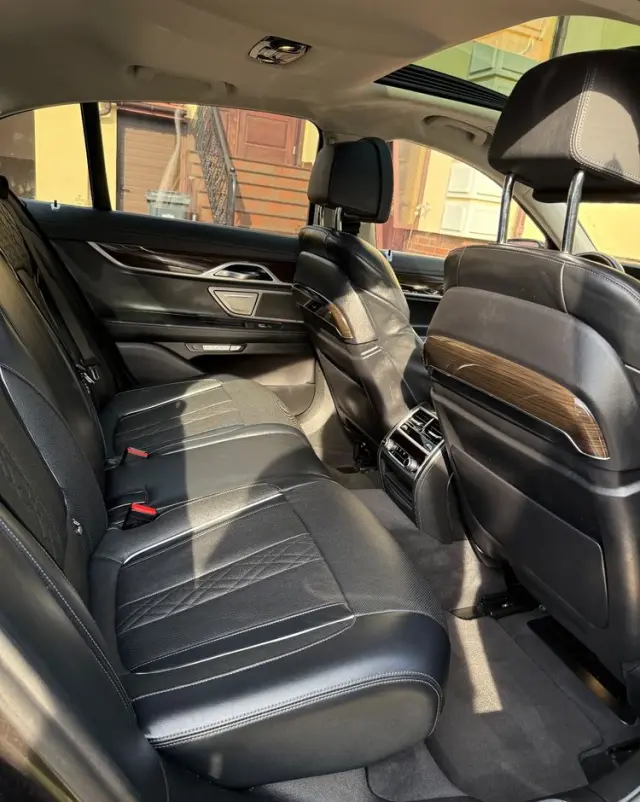 BMW Seria 7 740d xDrive