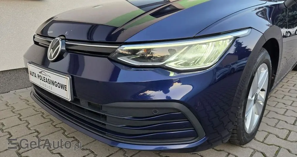 VOLKSWAGEN Golf Variant 1.5 eTSI EVO Life DSG
