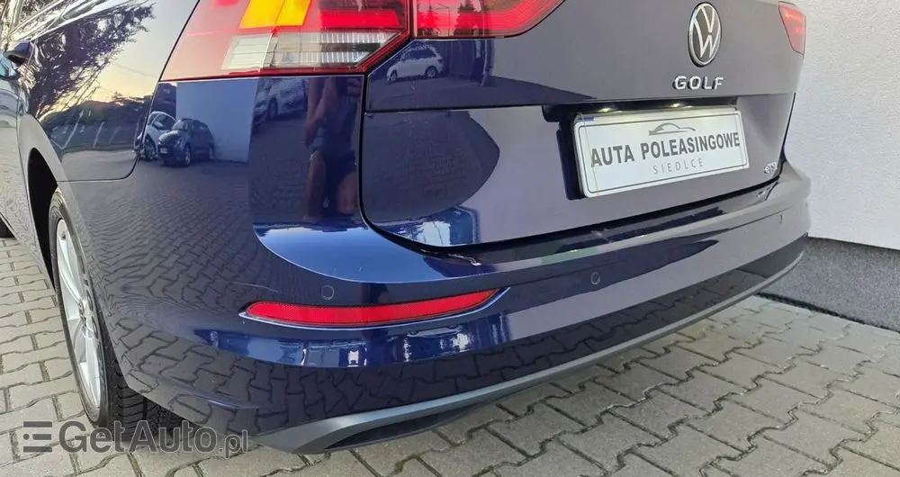 VOLKSWAGEN Golf Variant 1.5 eTSI EVO Life DSG