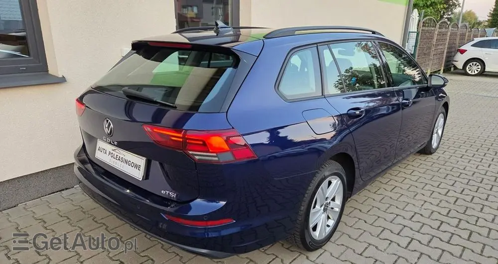 VOLKSWAGEN Golf Variant 1.5 eTSI EVO Life DSG