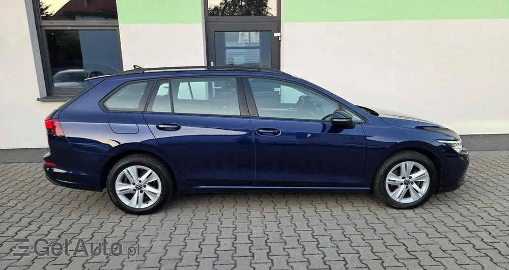 VOLKSWAGEN Golf Variant 1.5 eTSI EVO Life DSG