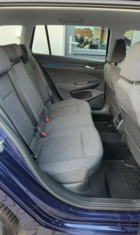 VOLKSWAGEN Golf Variant 1.5 eTSI EVO Life DSG