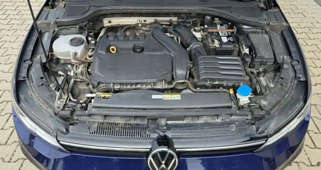 VOLKSWAGEN Golf Variant 1.5 eTSI EVO Life DSG