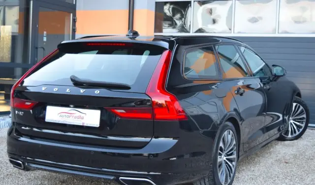 VOLVO V90 D4 Geartronic R Design