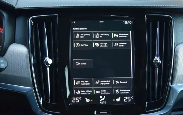 VOLVO V90 D4 Geartronic R Design