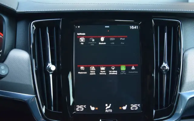 VOLVO V90 D4 Geartronic R Design