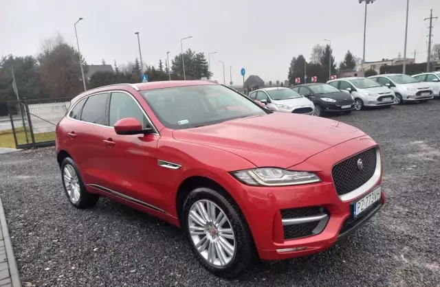 JAGUAR F-Pace 