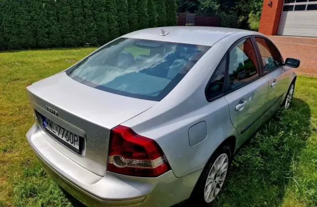 VOLVO S40 