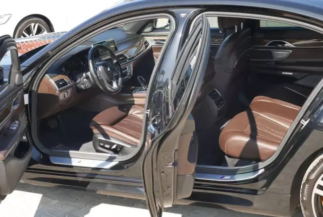 BMW Seria 7 740d xDrive