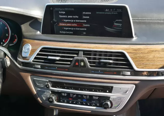 BMW Seria 7 740d xDrive