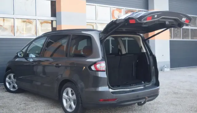 FORD Galaxy 2.0 TDCi Titanium PowerShift