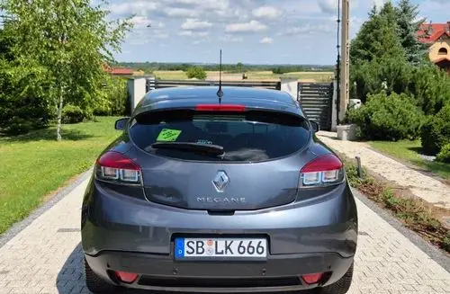 RENAULT Megane 