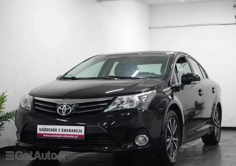 TOYOTA Avensis 1.8 Prestige