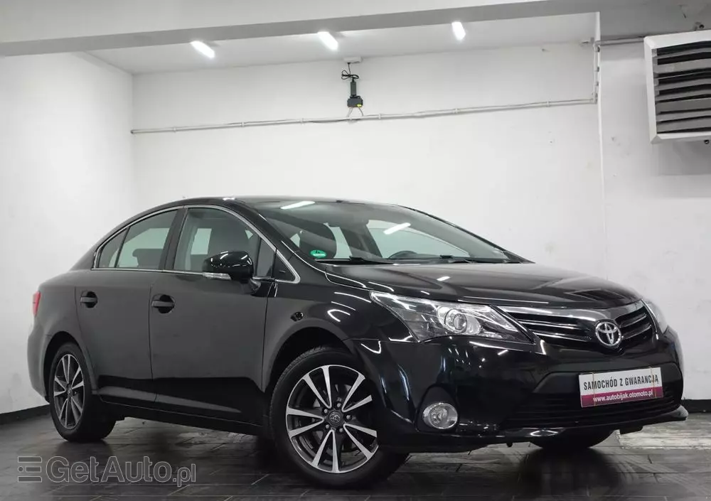 TOYOTA Avensis 1.8 Prestige