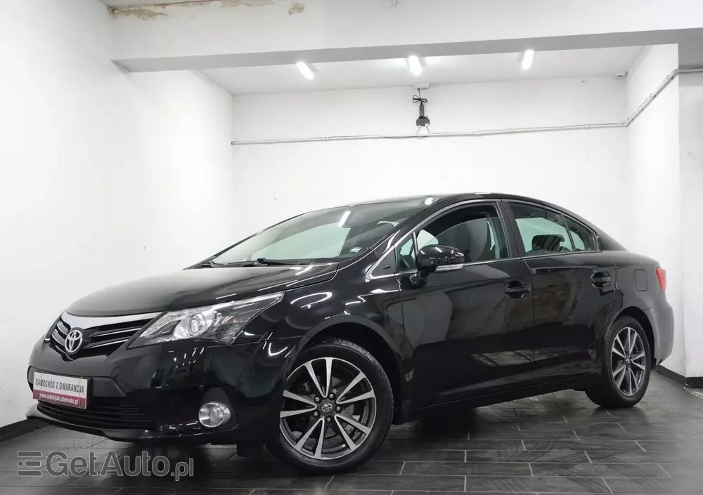 TOYOTA Avensis 1.8 Prestige