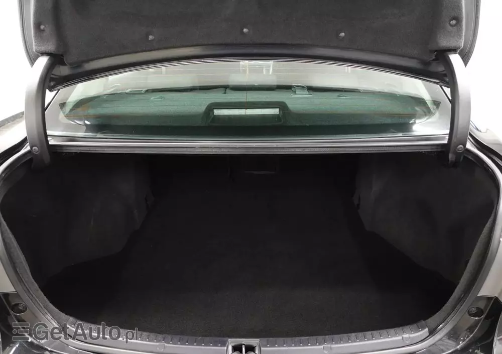 TOYOTA Avensis 1.8 Prestige