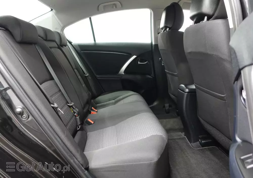 TOYOTA Avensis 1.8 Prestige