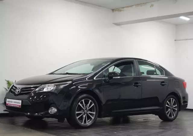 TOYOTA Avensis 1.8 Prestige