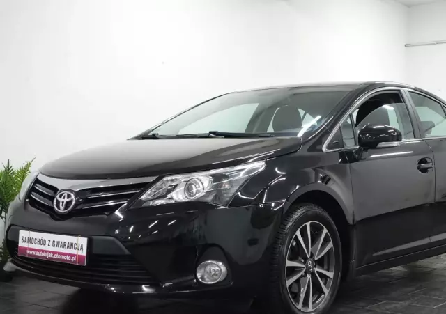 TOYOTA Avensis 1.8 Prestige