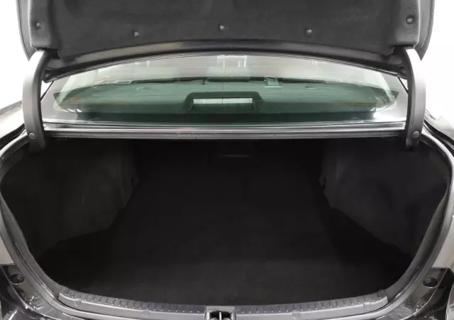 TOYOTA Avensis 1.8 Prestige