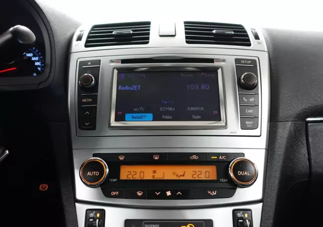 TOYOTA Avensis 1.8 Prestige