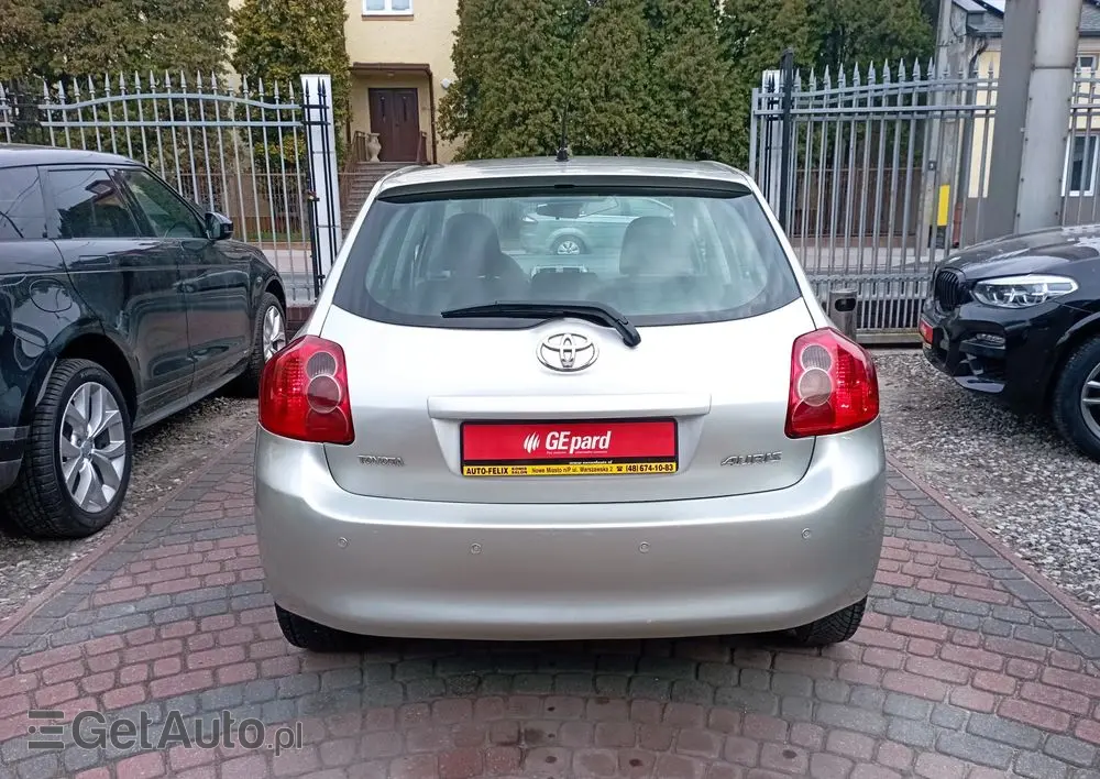 TOYOTA Auris 1.4 D-4D Luna