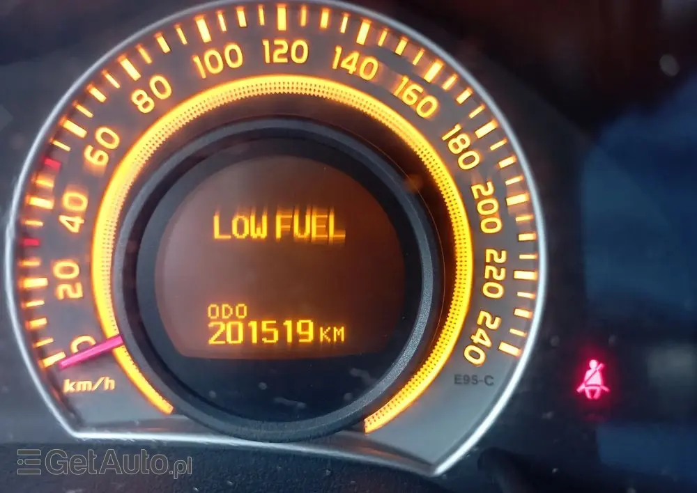 TOYOTA Auris 1.4 D-4D Luna