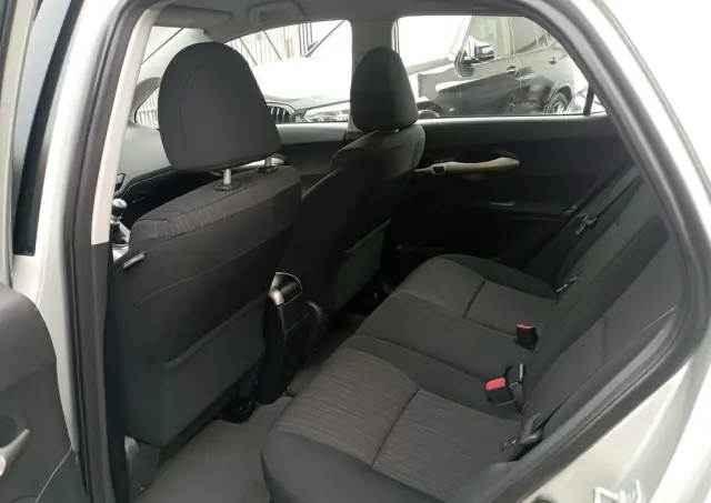 TOYOTA Auris 1.4 D-4D Luna