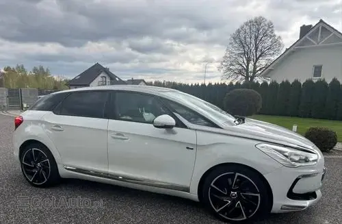 CITROEN DS5 