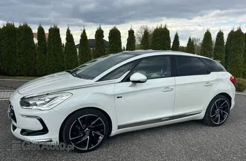 CITROEN DS5 