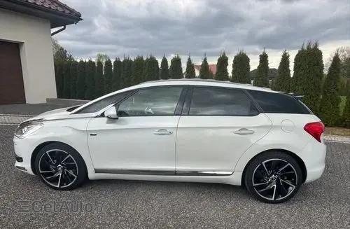 CITROEN DS5 