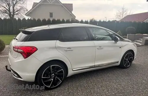 CITROEN DS5 